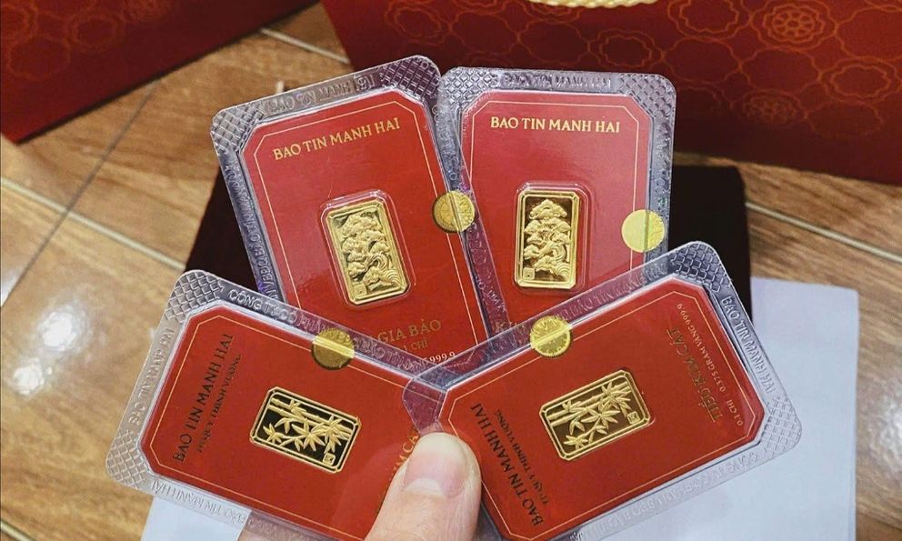 Giá vàng nhẫn trơn, vàng miếng sáng 18/8 tại SJC, PNJ, Bảo Tín Mạnh Hải, Mi Hồng,... 