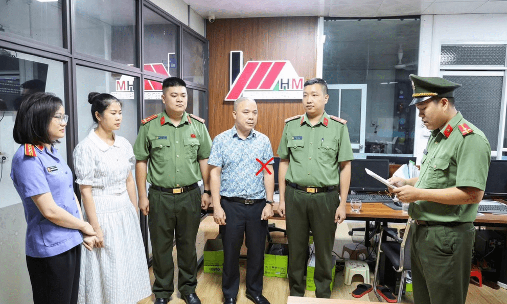 2 Giám đốc, 1 kế toán bị khởi tố vì làm giả hồ sơ