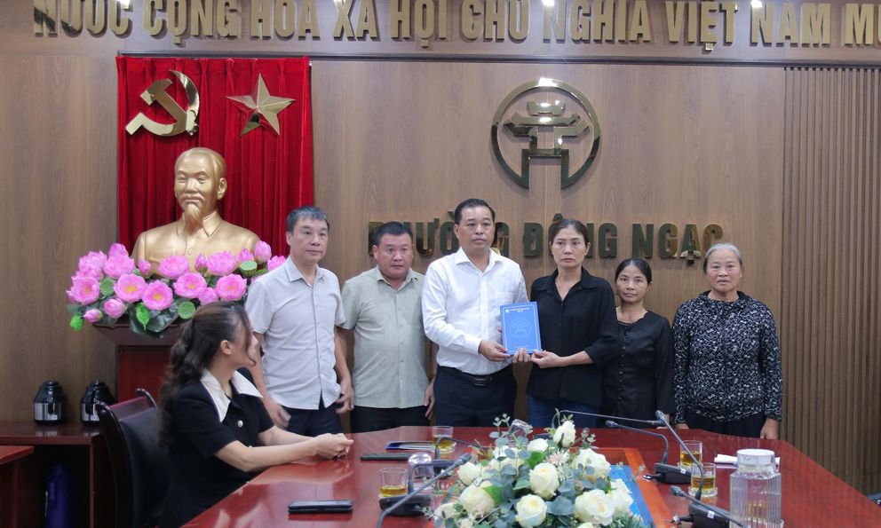 Hà Nội: Hỗ trợ 32,5 triệu đồng đối với gia đình nạn nhân vụ việc nam sinh bị ngã xuống cống tử vong