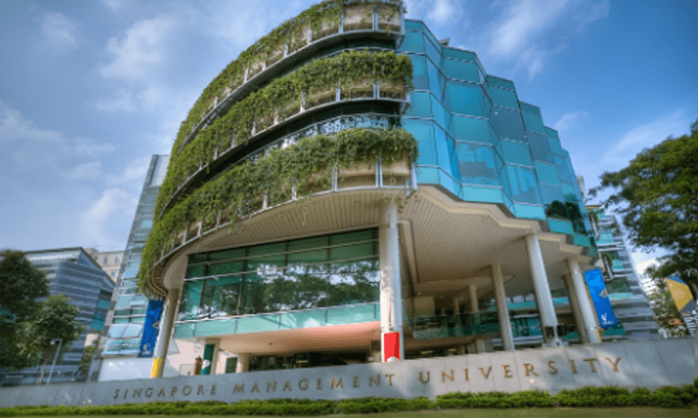 Có gì bên trong trường đại học công lập top đầu Singapore sở hữu bộ ba kiểm định kinh doanh danh giá thế giới?