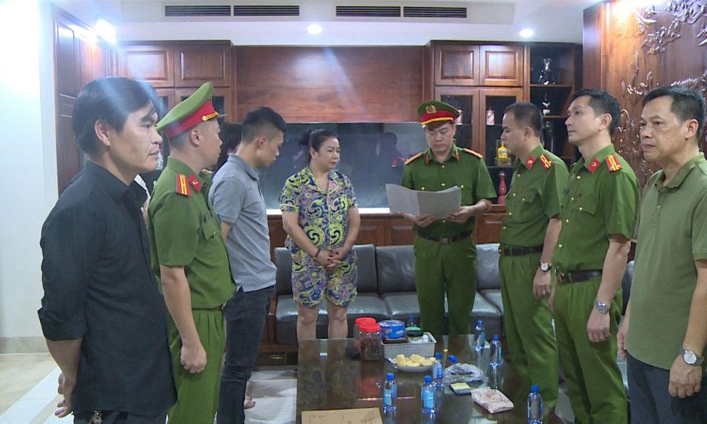 Khám xét nhà đối tượng từng liên quan đến ổ nhóm tội phạm ở Thanh Hóa