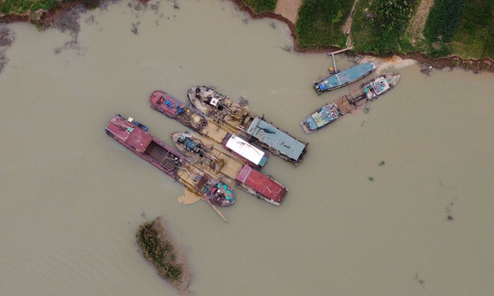 Thanh Hóa họp khẩn tháo gỡ khó khăn trong khai thác khoáng sản làm VLXD