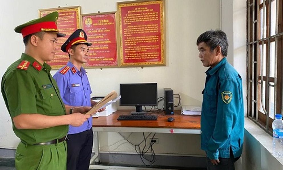 Từ chối cuộc nhậu, người đàn ông bị kéo ngã chấn thương sọ não