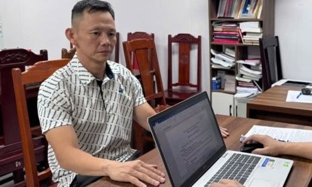  Bắt đối tượng liên quan đường dây khai thác cát trái phép quy mô lớn