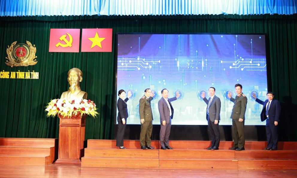 Hà Tĩnh ra mắt Trung tâm Điều hành An ninh mạng 