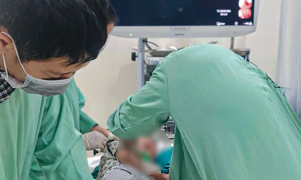Bệnh viện Hoàn mỹ Vinh cấp cứu thành công ca dị vật nguy hiểm đường tiêu hóa ở trẻ nhỏ