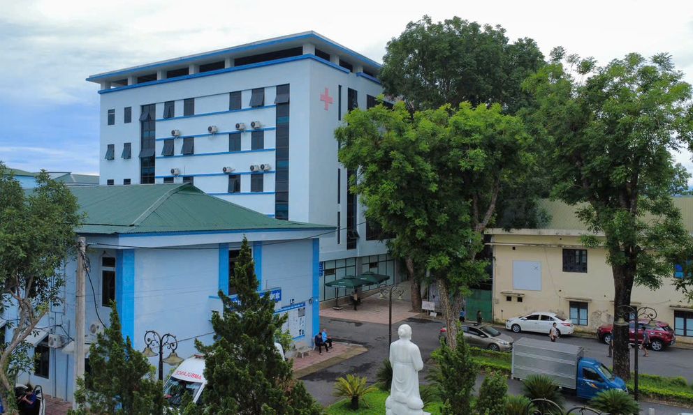 Trung tâm Y tế Hương Sơn (Hà Tĩnh) khai thác sử dụng nhà 5 tầng phục vụ khám chữa bệnh