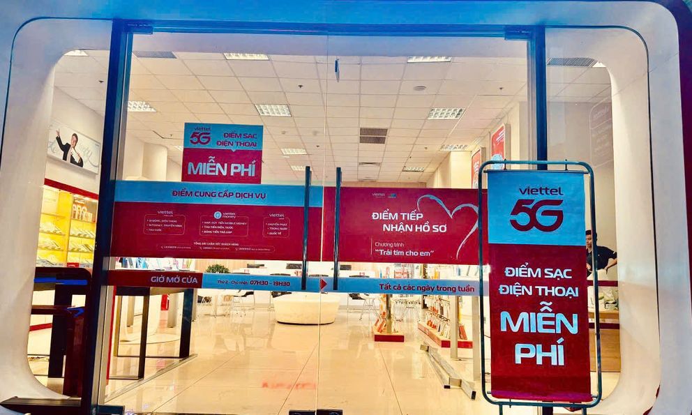 Viettel khẩn trương chuẩn bị ứng phó bão Wipha, sẵn sàng đảm bảo thông tin liên lạc cho người dân