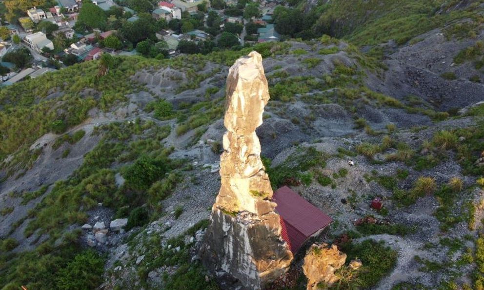 Thanh Hóa chi 17 tỷ đồng 'cứu' Hòn Vọng Phu