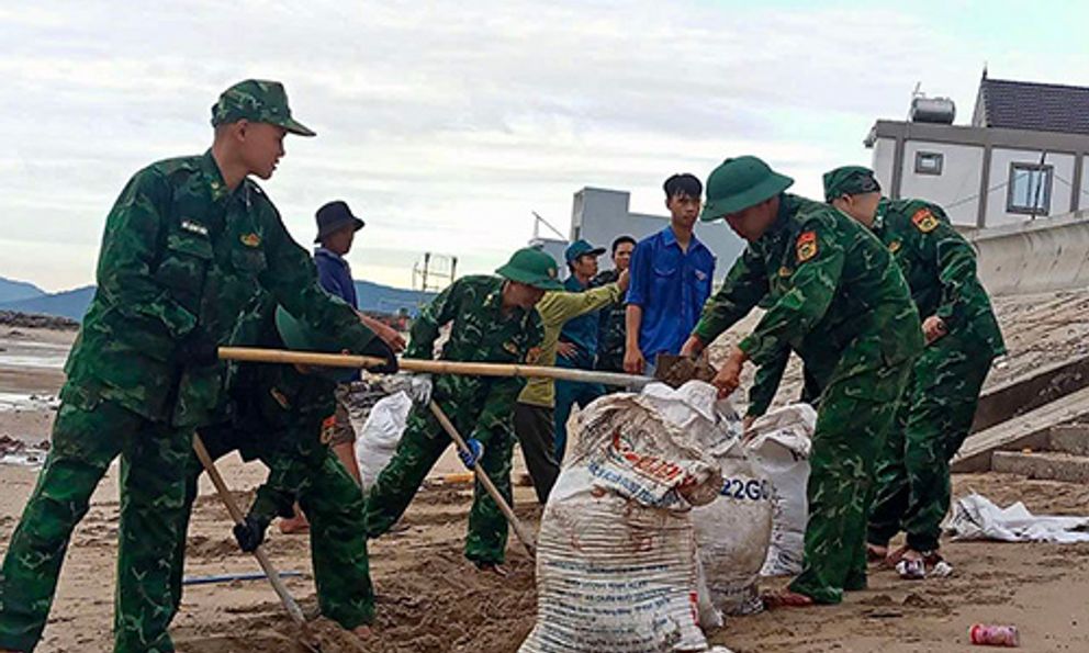 Nghệ An: Hơn 116.000 cán bộ, chiến sỹ Quân khu 4 sẵn sàng tham gia ứng phó bão số 5