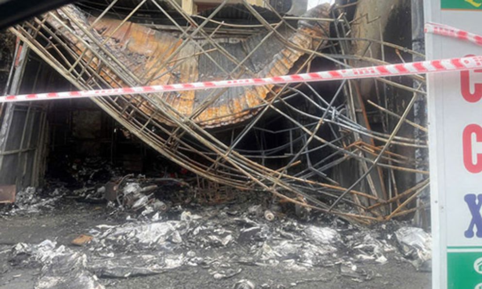  Cháy cửa hàng quần áo, phát hiện nam thanh niên tử vong