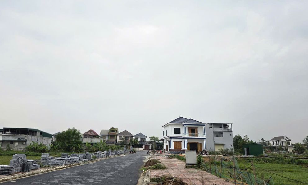 Một xã ở Nghệ An tổ chức 5 đợt đấu giá đất trong 1 tháng, ước thu về gần 200 tỷ đồng