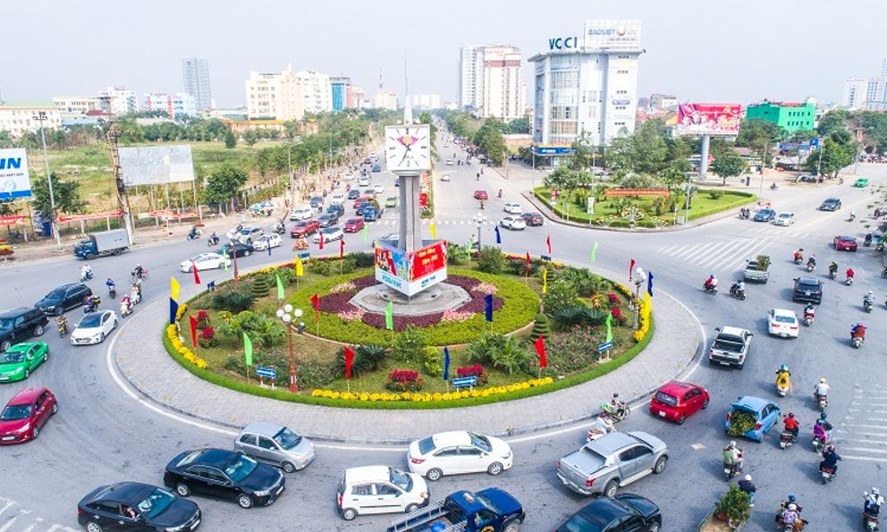 Mỗi tháng có hơn 1.200 ô tô đăng ký mới ở Nghệ An
