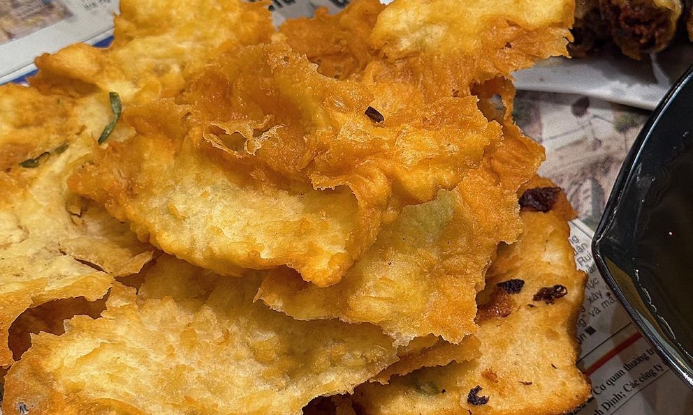 Bánh rán hành chợ Quang Trung – hương vị dân dã níu chân người Vinh