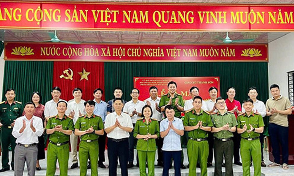 Nghệ An: Xã Thần Lĩnh ra mắt mô hình Giáo xứ bình yên, không tệ nạn xã hội