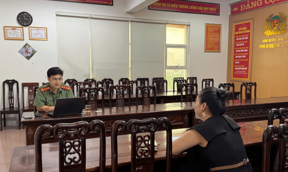 Làm việc với người phụ nữ đăng phát ngôn nhạy cảm về Quảng trường Hồ Chí Minh