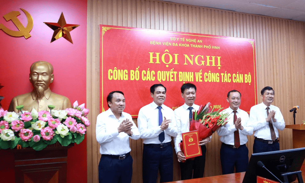 Ông Trịnh Xuân Nam làm Giám đốc Bệnh viện Đa khoa thành phố Vinh 