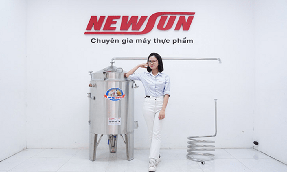 Công nghệ mới góp phần nâng cao chất lượng và năng suất cho các cơ sở nấu rượu