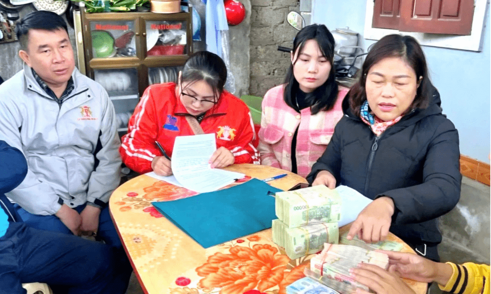 Hỗ trợ gia đình 3 công nhân tử vong tại Công ty Xi măng Sông Lam 2 