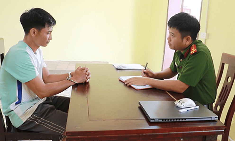  3 anh em ruột 'rủ' nhau trộm cắp tài sản trong ngày lũ lớn