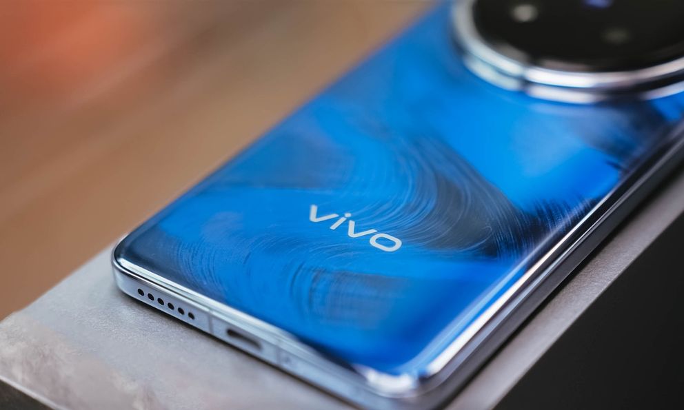 Đây là Vivo X200 Ultra: 