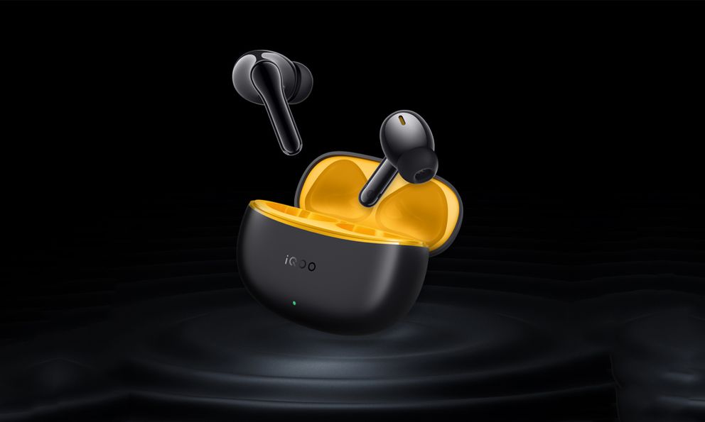 Ra mắt tai nghe giống AirPods Pro nhưng có pin 50 giờ, dùng AI để khử ồn, có Game Mode, giá chỉ 550.000 đồng