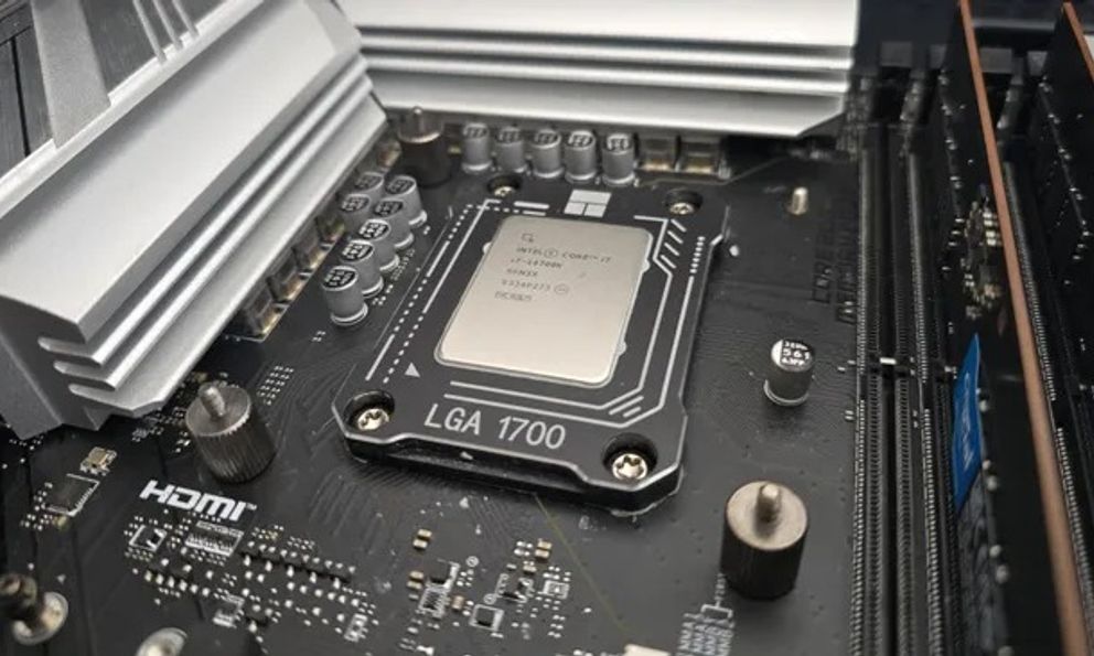 Mã độc mới ẩn sâu trong CPU: Vượt qua mọi phần mềm diệt virus mạnh nhất, cài lại Windows cũng không cứu nổi