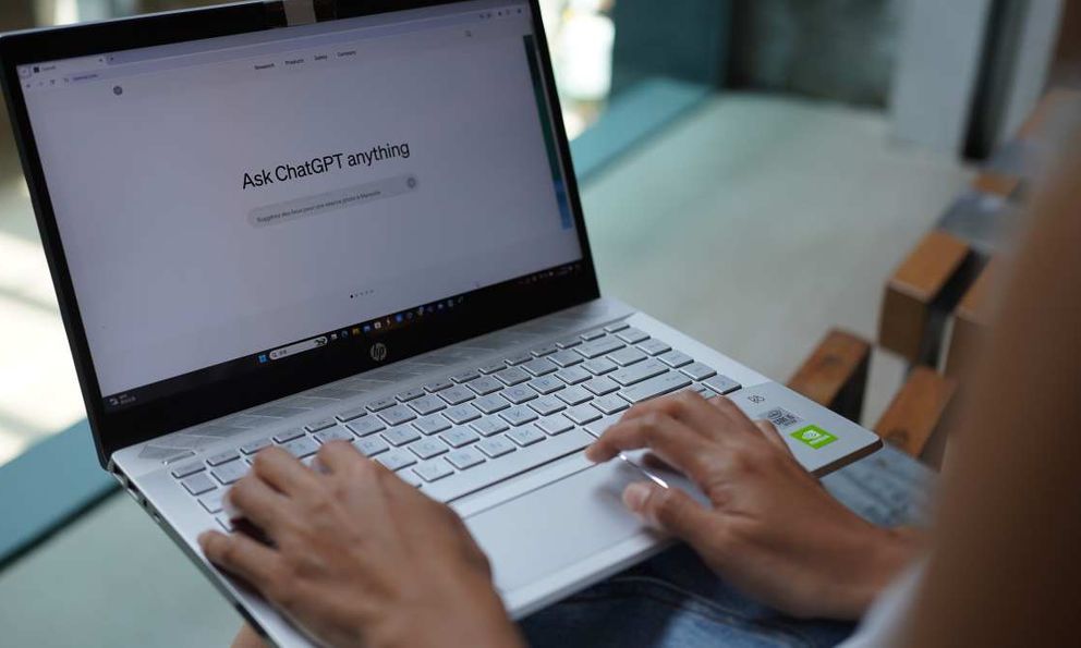 Quét não người dùng ChatGPT suốt 4 tháng, các nhà khoa học phát hiện sự thật kinh hoàng