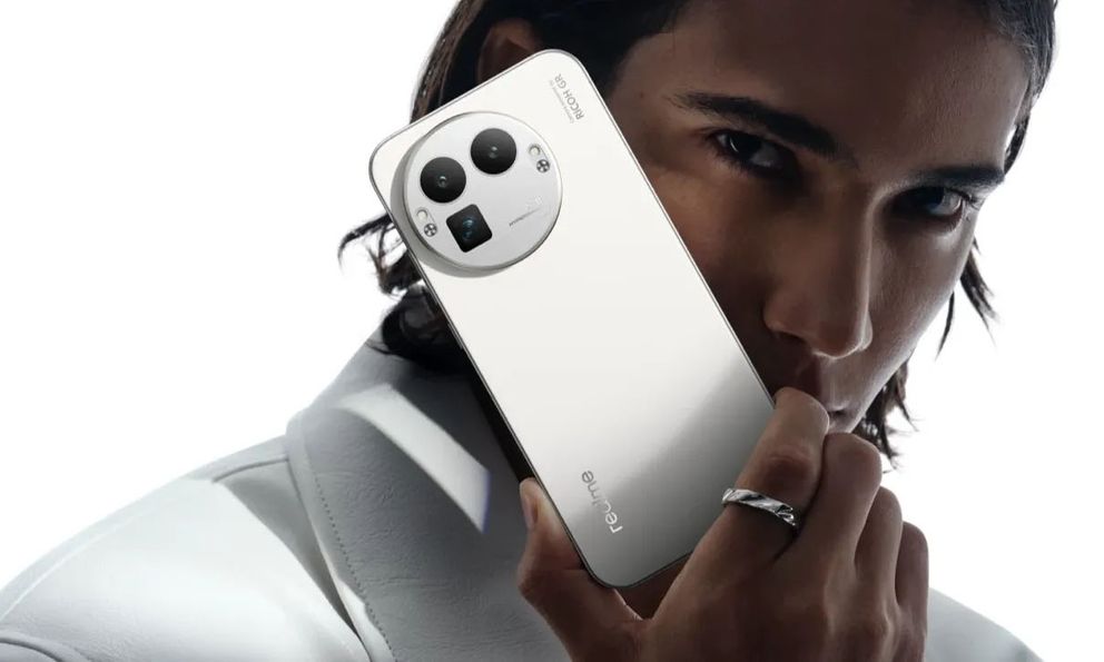 realme ra mắt flagship 