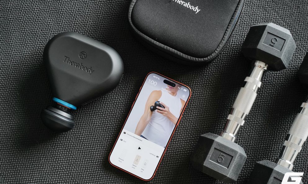 Dùng thử Theragun Mini Plus: Thiết bị massage nhỏ gọn nhưng đầy đủ tính năng, làm nóng cơ bắp, phù hợp cả dân thể thao lẫn văn phòng