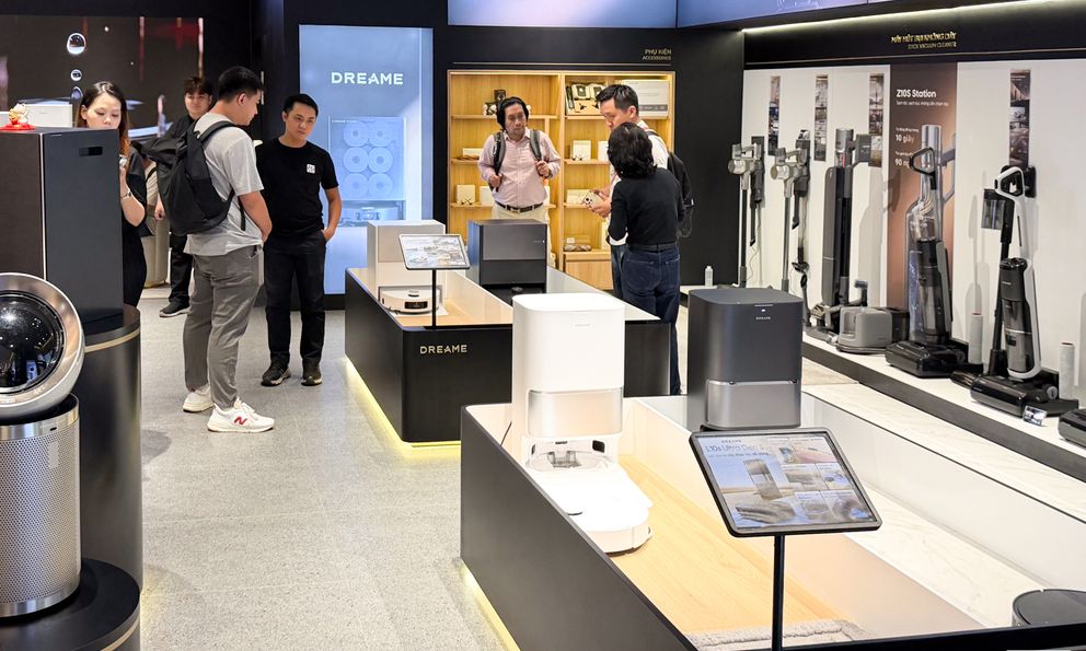 Dreame mang bộ đôi robot hút bụi 