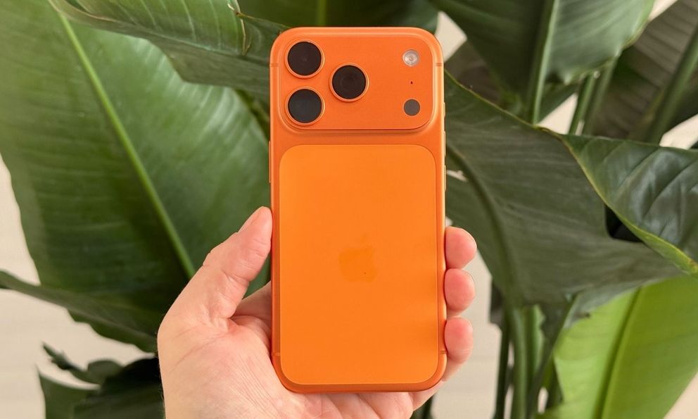 Một trận bóng đá dùng iPhone 17 Pro để ghi hình