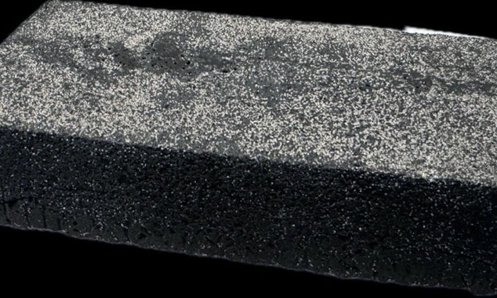 Các nhà khoa học phát triển loại vật liệu mới không chỉ bền chắc mà còn 