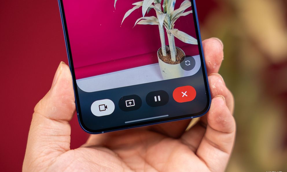 Trò chuyện cùng Gemini Live để mở cơ hội cho cộng đồng cùng học hỏi và tiến bộ