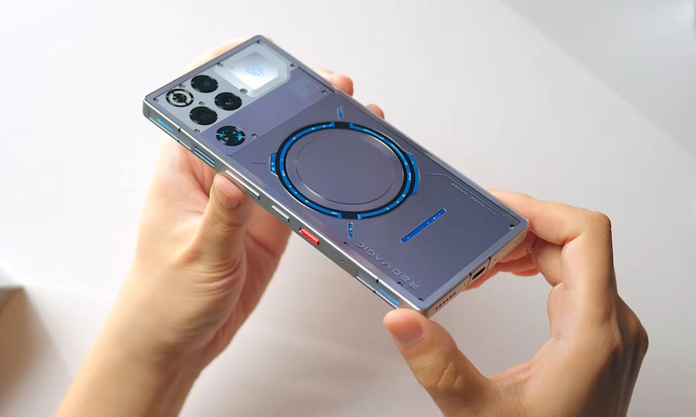 Red Magic 11 Pro+ có ROM quốc tế, giá gần 24 triệu, game thủ sẽ rất mê