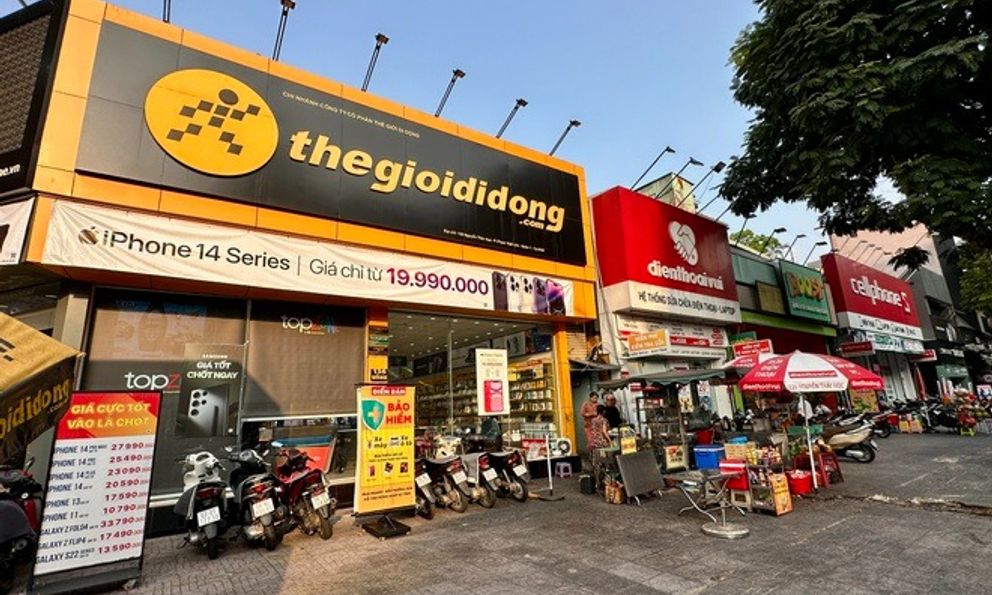 Số lượng cửa hàng các chuỗi bán lẻ: sau TGDĐ và FPT Shop, cái tên nào đang đứng thứ 3?