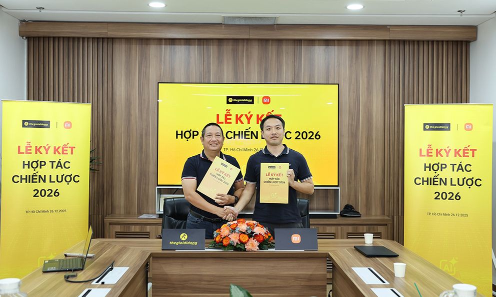 Không chỉ bán được máy, Xiaomi và Thế Giới Di Động còn muốn làm một việc khó hơn nhiều