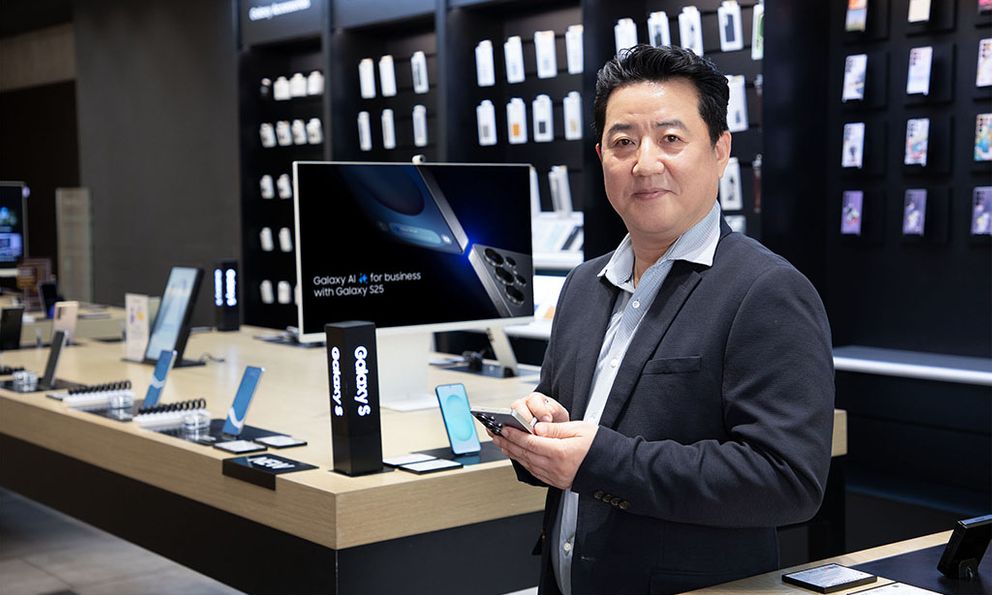 Trò chuyện cùng TGĐ Samsung Việt Nam: Trợ lý AI tiếng Việt với giao diện tiếng Việt sẽ có trong năm nay