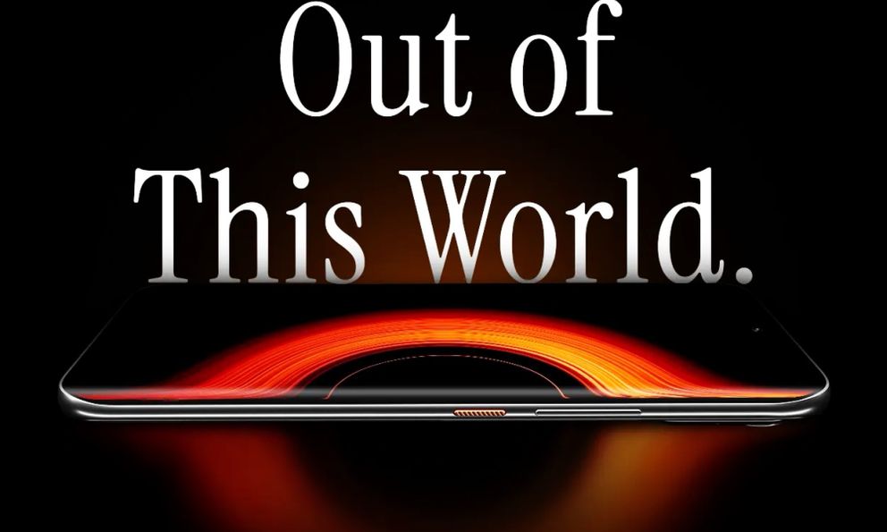 2026 rồi vẫn có điện thoại màn hình cong tràn 2 cạnh, pin gấp đôi iPhone 17 Pro mà mỏng nhẹ hơn