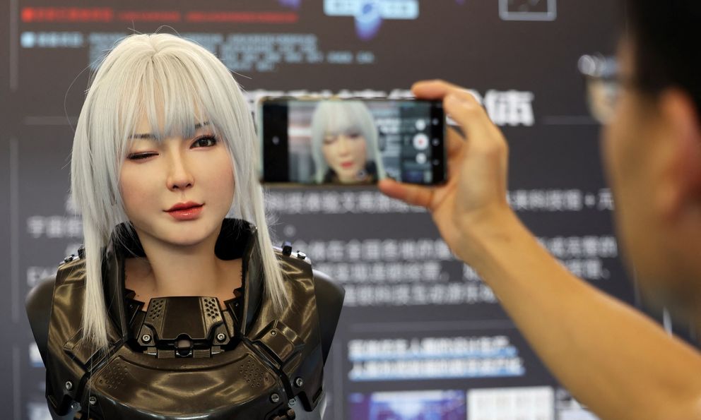 Trung Quốc đột phá công nghệ robot nhân dạng nhờ cơ sở dữ liệu khuôn mặt 3D quy mô lớn và trí tuệ nhân tạo thế hệ mới