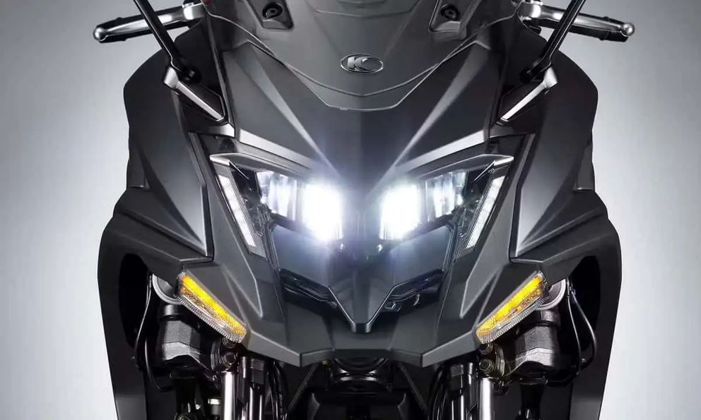 Kymco đã tạo ra một mẫu siêu xe tay ga, sở hữu 3 bánh và là sự kết hợp hoàn hảo dành riêng cho đường dài