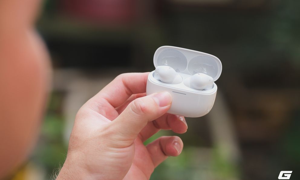 Bỏ hơn 2 triệu mua tai nghe REDMI, vừa đeo vào đã thấy có gì đó 