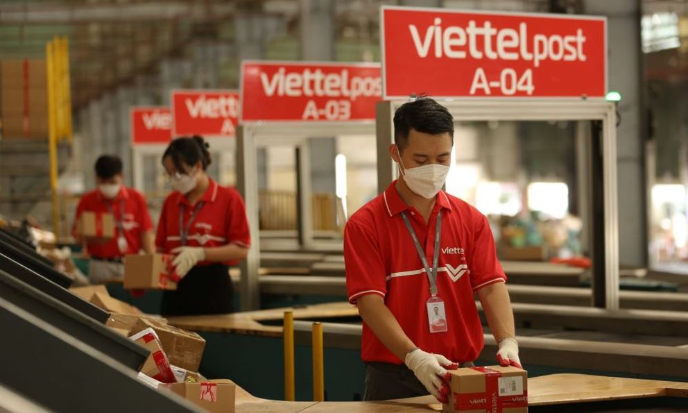 Viettel Post áp dụng phụ phí xăng dầu 15% từ ngày 6/4