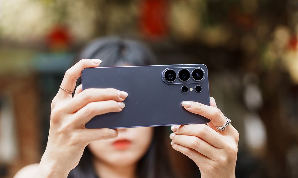 Dùng Galaxy S26 Ultra một tháng, thứ tôi thích nhất lại không phải camera hay sức mạnh xử lý