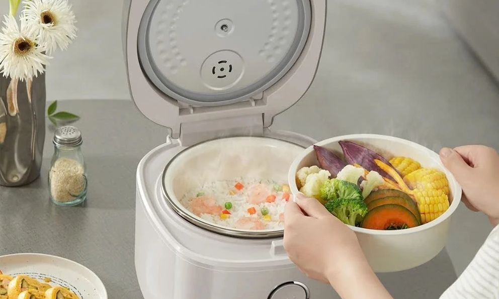 Sale ngày đôi 4/4 vẫn còn: Máy hút bụi Xiaomi, bếp điện Elmich và nhiều món khác đang giảm đến nửa giá