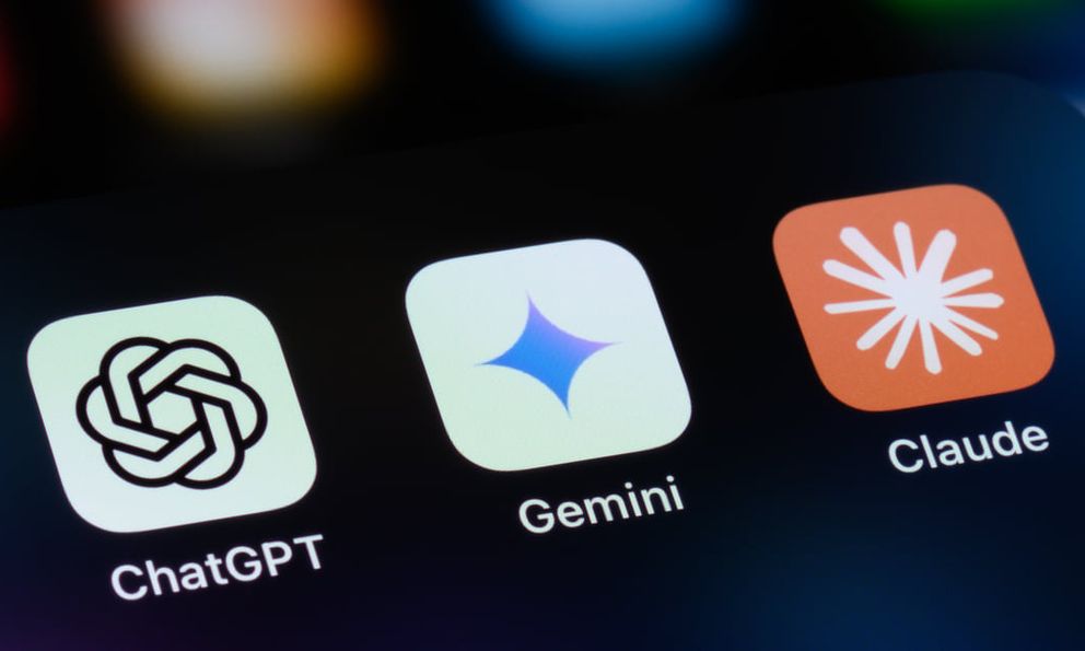 Đang cạnh tranh khốc liệt, OpenAI, Google và Anthropic bất ngờ liên minh ngăn các đối thủ Trung Quốc sao chép công nghệ