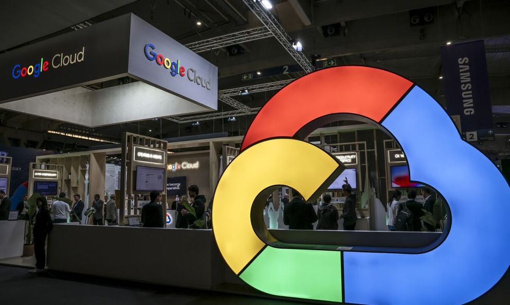 Đặt cảnh báo chi tiêu chỉ 200.000 đồng khi ngủ, thức dậy nợ Google Cloud gần 500 triệu: Developer bàng hoàng khi biết nguyên nhân