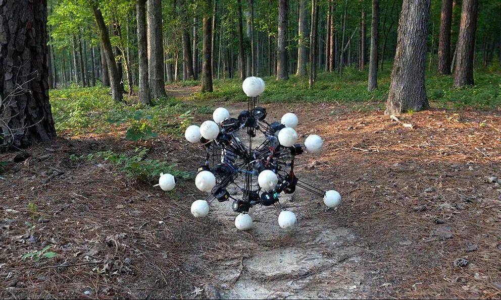 Robot Argus hai mươi chân mang thiết kế toán học hứa hẹn làm thay đổi hoàn toàn ngành máy móc