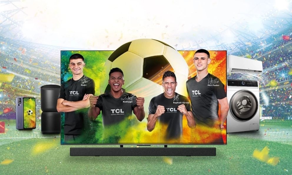 Biến phòng khách thành sân vận động World Cup 2026 với 5 thiết bị must-have cho anh em, tiện có sale đến nửa giá, freeship tận nhà