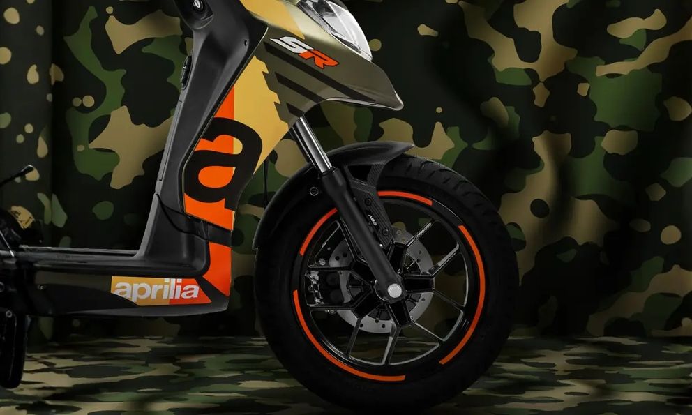 Xe ga thể thao 175cc có phanh ABS và màn hình TFT trình làng với giá sốc 36 triệu đồng